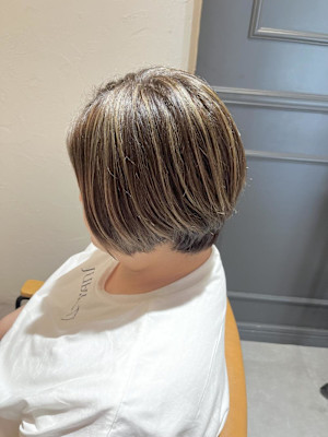 ベージュ系ハイライト