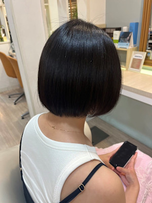 艶髪ボブ