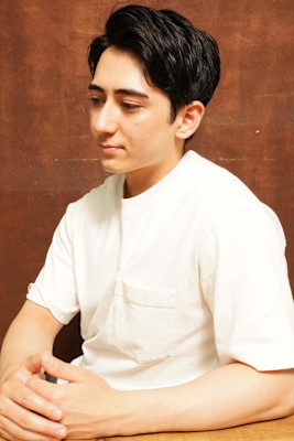 アップバングショート