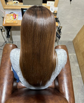 プレミアム縮毛矯正＋ロングヘア