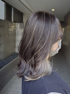 美容室ALi　白髪ぼかしハイライト