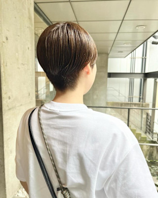 ソフト刈り上げショート