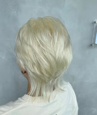 抜きっぱなしブリーチ/ホワイトブリーチ/ショートウルフ