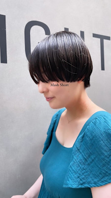 モードカジュアルなマッシュショート