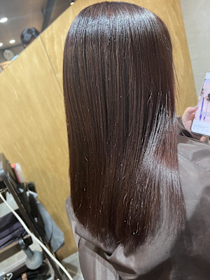 ピンクブラウンカラー