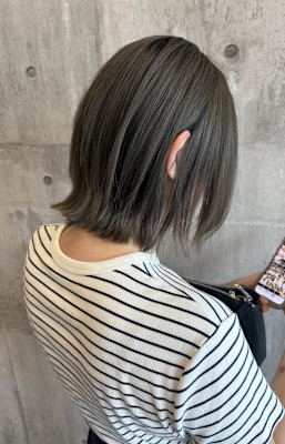 オリーブアッシュ/レイヤーボブ