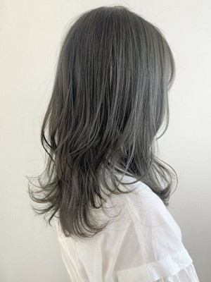 カーキグレージュ  ロング  レイヤー