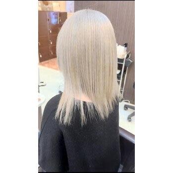 ホワイトベージュカラー^ ^