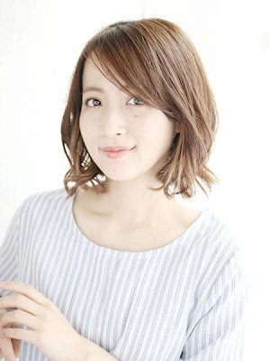 ニュアンスカールの外ハネボブ