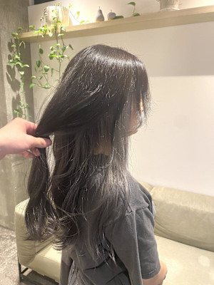 デザインカラー/レイヤーカット/ウェットヘア