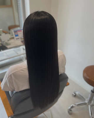 艶々黒髪ロング