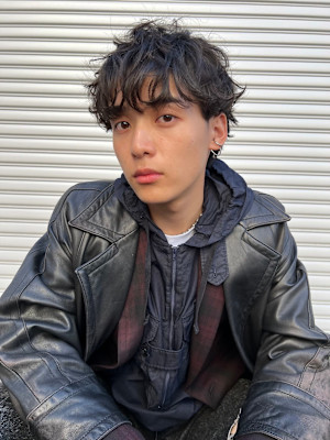 MILK/MURIEL　メンズパーマ