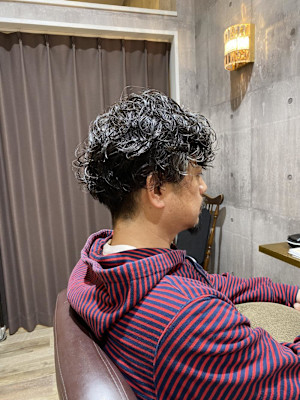 スパイラルパーマ