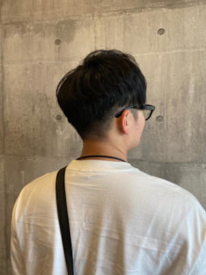 大人のツーブロック