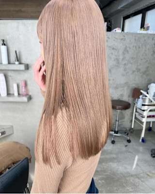 ミルクティーベージュ