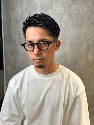 スパイキーショート