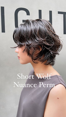 約ネバのエマ風　ショートニュアンスパーマ