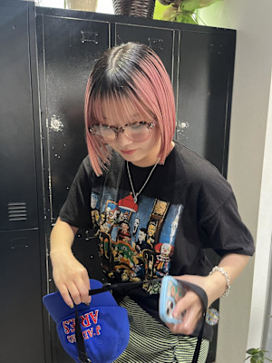 切りっぱなしボブ　ヘイリーボブ　タッセルボブ