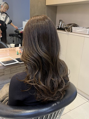 グレージュカラー