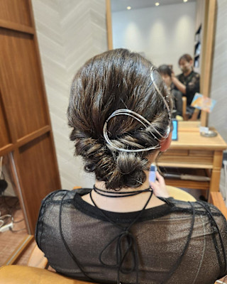 シニヨンアレンジ