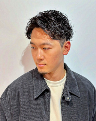 横浜メンズニュアンスパーマワンカールラフカールカルマパーマ