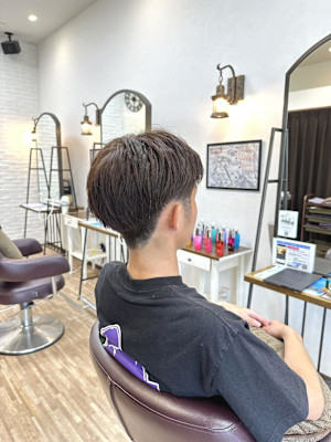 ブラウンカラー