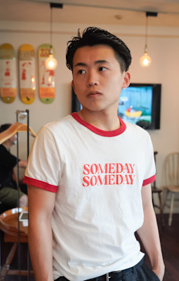 ビジネスシーンにも適したメンズショートスタイル