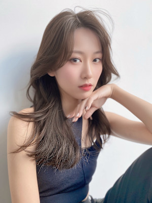 ロングヘア韓国ヘアレイヤーカット小顔カット2wayバング