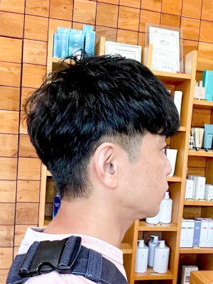 ダークアッシュ/アッシュブラック/カルマパーマ/ベリーショー