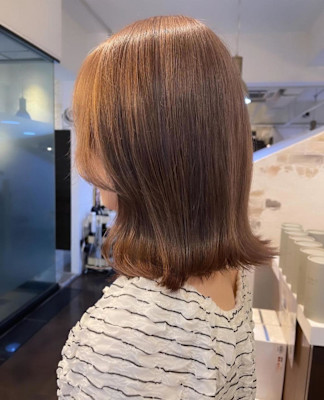 ミルクベージュ