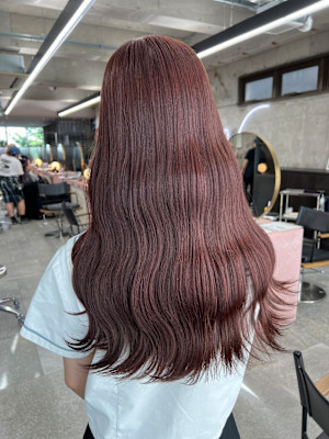 ピンクブラウン