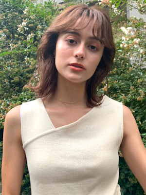 外ハネボブ　くびれヘア　愛されボブ　ブラウンカラー　透明感