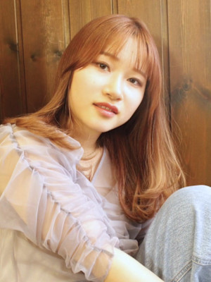 ベージュカラー 小顔バング シースルーバング イルミナカラー