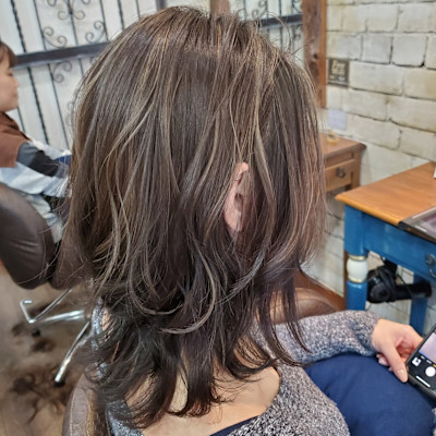 白髪ぼかしハイライト