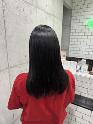 乾かすだけでまとまるストレート