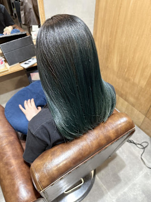 グリーンカラー　髪質改善　