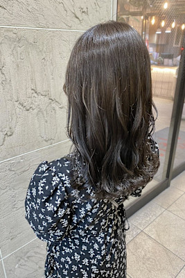 グレージュ/透明感カラー