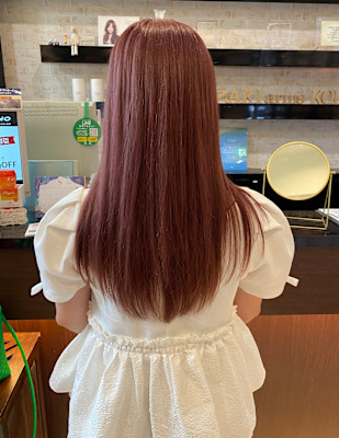 ピンクラベンダーヘアカラー　ロングヘア　ブリーチカラー　