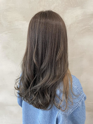 ミルクティーグレージュ