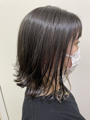 インナーベージュ