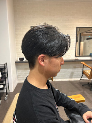 前下がりセンターパート