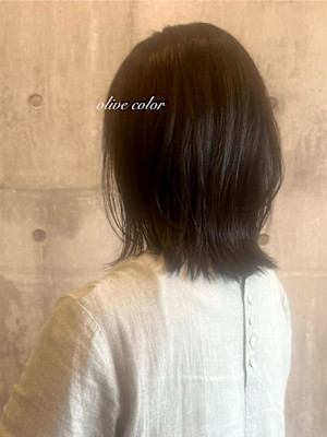 オリーブカラー〈ARCH Sayaka〉