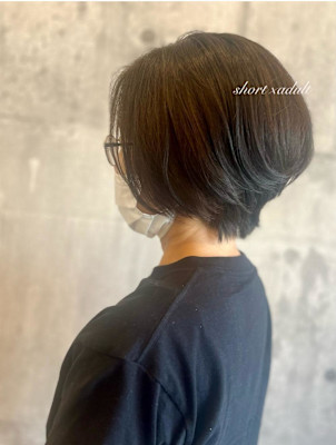 大人のショートボブ〈ARCH Sayaka〉