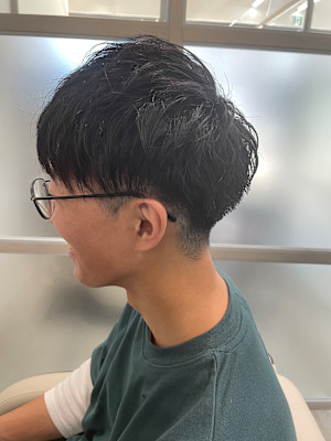 メンズカット　ツーブロック　刈り上げ