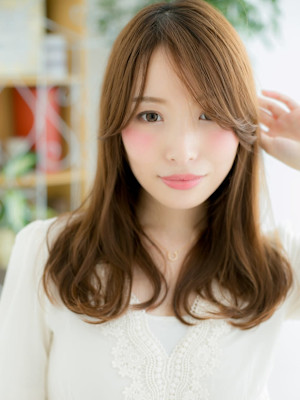 フェミニティ♪ツヤ髪ゆるふわロング