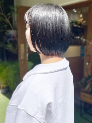 ショートボブ　丸みボブ　アッシュグレー　グレージュ　髪質改善