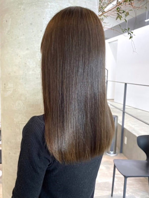 カーキブラウン 艶髪ロング 髪質改善 ストレートヘア