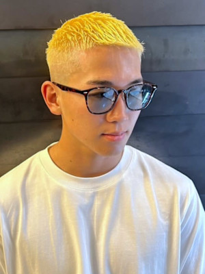 ブリーチカラー クロップ イージーパーマ フェードカット