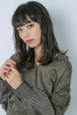 ナチュラルセミロング