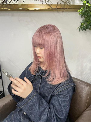 ピンクカラー　ハイトーンカラー　ミルクティーピンク